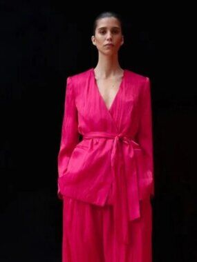 NWT ZARA Women's Blazer Wrinkle Effect Belted fuchsia Hot Pink Medium